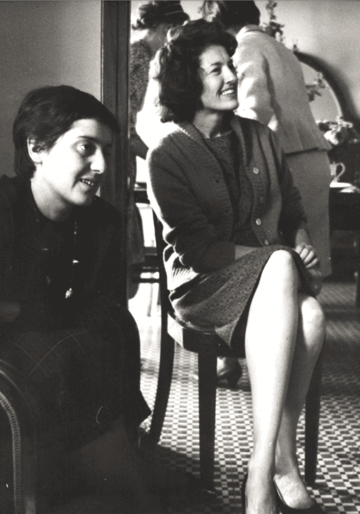 Unknown, Elaine and Kathryn in Algiers, September 1962, The Degraff/Updegraff Archive.