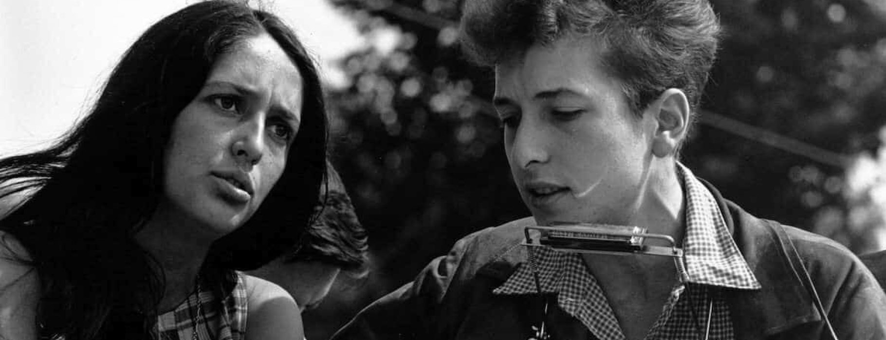 Bob Dylan and folk singer Joan Baez at the civil rights "March on Washington for Jobs and Freedom," August 28, 1963. Photo Credit: Av Rowland Scherman (US National Archives and Records Administration).